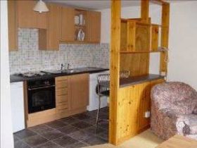 1 bedroom Flat to re...